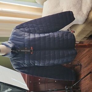 NWT Men's Hawke & Co Down Blend Packable Navy Jacket. Size Small​​​​​​​​